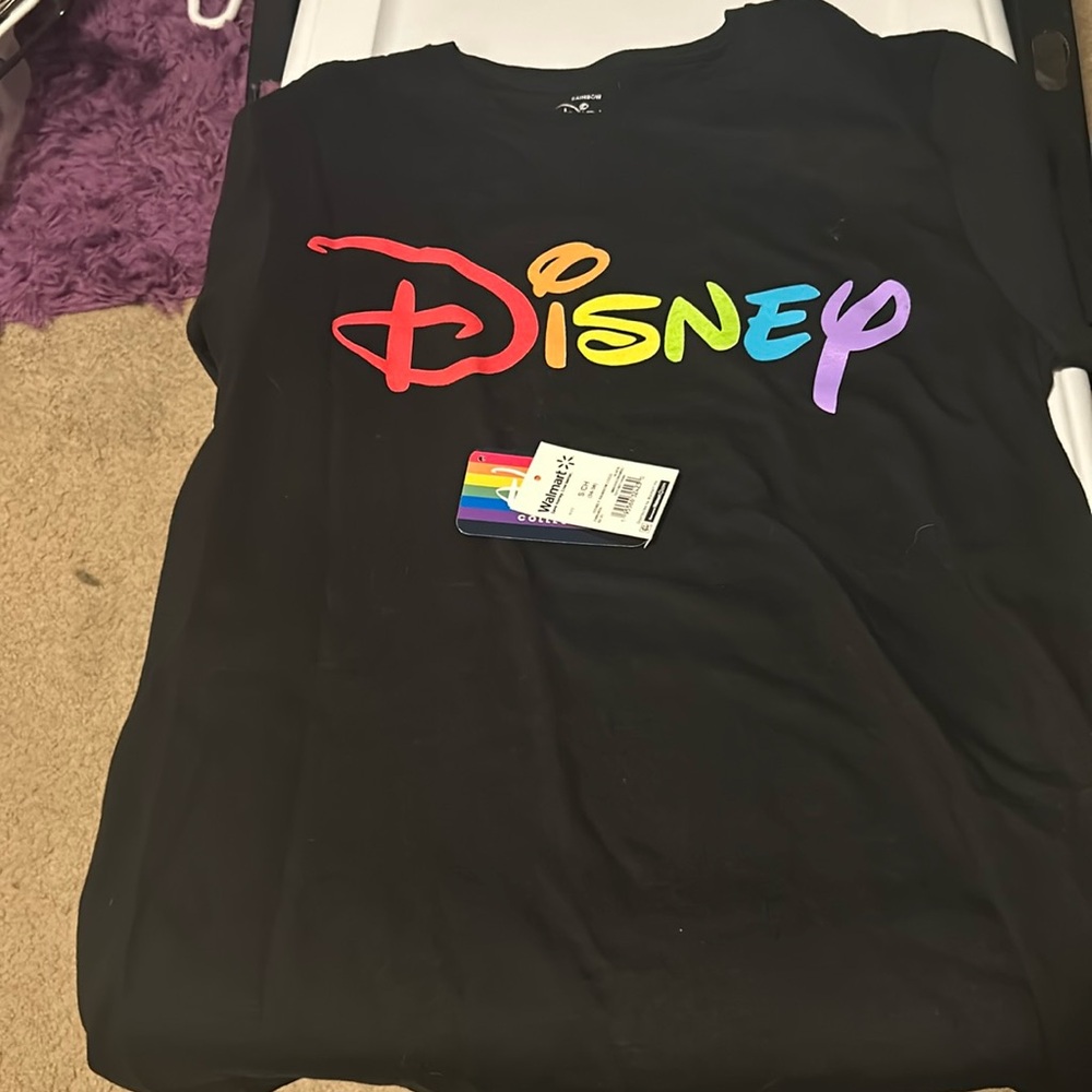 Disney Black T-Shirt with Rainbow Logo - Picture 1 of 3